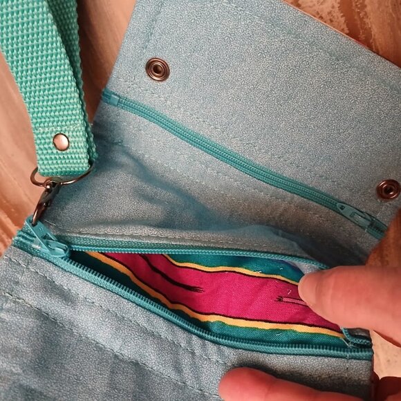 New Western Clutch Wristlet Wallet Pink Turquoise Geometric Trifold Zippy Pouch - Picture 7 of 7